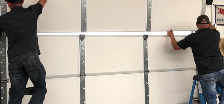 overhead garage door service maintenance in Stoney Creek